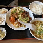 中華料理 豊楽園 - ランチ回鍋肉セット（ライスおかわり一回無料！！）