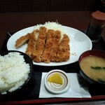 Kome Masu - ジャンボチキンカツ定食