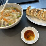 ぎょうざの満州 - 【2023.10.05(木)】うま煮ラーメン餃子セット（並盛）1,050円