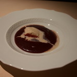 フォリオリーナ・デッラ・ポルタ・フォルトゥーナ - ドルチェ　赤いちぢくの酸味が爽やか