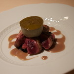 フォリオリーナ・デッラ・ポルタ・フォルトゥーナ - 斜め上から雷鳥