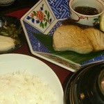 10/5日替わり・天然ぶりの塩焼き