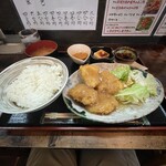 かくれ庵 まるいち - 日替り800円　チキンかつおろしあん