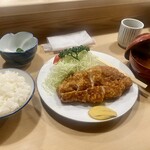 とんかつ とんき - 上ロースカツ定食　2300円　※ごはん、キャベツおかわり可