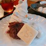 不室茶屋 - てまり麸ソフトクリーム