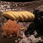 魚貝三昧 雛 - お新香盛り合わせ　梅水晶入り