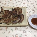ほうらい - 餃子（２人前）