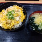 鳴門うどん - 親子丼ご飯半量