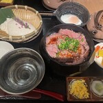 京都嵐山 和牛 六重亭 - 