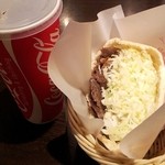 スターケバブ・アキバテラス - ビーフケバブ　トマト抜きソース無し　＆　ドクターペッパーL