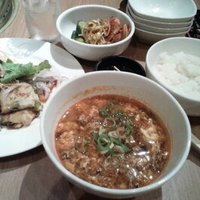 天壇 赤坂店 - キムチも食べ放題