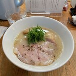 Rokutsuki - 豚白湯ラーメン