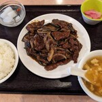 味仙楼 - 今週の日替わり　牛肉とナス炒め@950