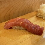 Sushiya Tonbo - 中トロ