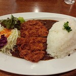 銀座ライオン - カツカレー 1300円(税込)