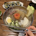 韓国家庭厨房 名家 - 冷麺(1400円)