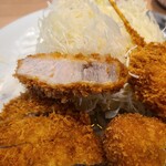 Tonkatsu Kagurazaka Sakura - 