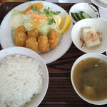 札幌ラーメンどさん子 - カキフライ定食
