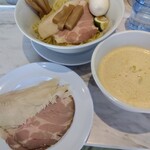 らぁ麺 三湯 - 料理写真: