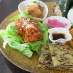 Cafe&Bal CHUPPA - タコライス風サラダや､