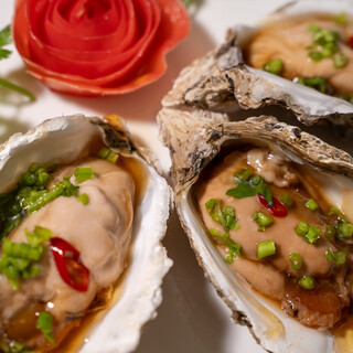 野菜・肉は国産！新鮮食材の旨味を活かした料理の数々