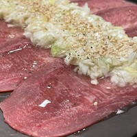 老舗精肉店直送 千種焼肉 飛騨牛の奴隷 千種店 - 
