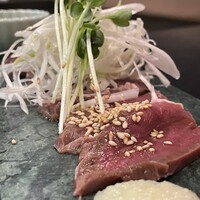 老舗精肉店直送 千種焼肉 飛騨牛の奴隷 千種店 - 