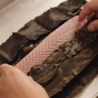 Edomae natural fish and craftsmanship that can only be experienced in Tokyo. Enjoy Edomae sushi