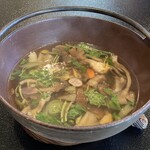 郷土料理ともん - きのこと山菜の鍋