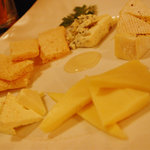 PONZO - チーズ盛り合わせ