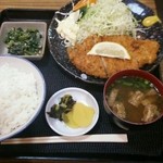 Taka - トンカツ定食