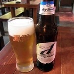 鳳雛 チムタク - 韓国ビール、Hite d dry finish