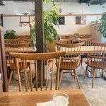 Cafe食堂Lodge - 店内の雰囲気