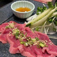 老舗精肉店直送 千種焼肉 飛騨牛の奴隷 千種店 - 