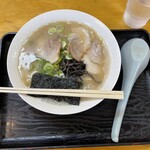 うちだラーメン - ラーメン400円