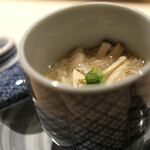 鮨&BAR 不二楼 - 蟹と松茸の茶碗蒸し