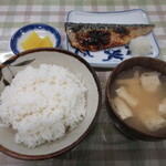 津軽屋食堂 - 焼さばごはん中みそ汁