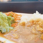 東横INN - カレーがある日のカレーと野菜