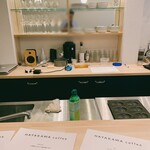 HAYAKAWA coffee - カウンター席から見たキッチン内②