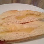キノクニヤ ベーカリー - ピタパンチーズ