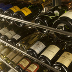 Oysterbar&Wine BELON - ワインは１００種類以上ご用意しております