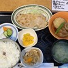 めしや仲とよ - 2023/10/06
二品選ぶ日替わり定食 979円
✳︎ポークのガーリック味噌焼き
✳︎豚バラ肉と肉巻き牛蒡とじゃが芋煮
・アイスコーヒー付き
・ご飯一杯お代わり可