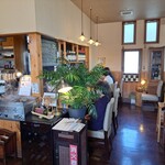 福本屋 - 店内の様子①