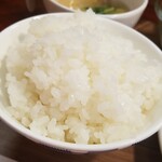 キッチン ブルー グローブ - ご飯大盛りのアップ