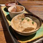 Hino Yama - 寄せ豆富の胡麻ダレと螺貝の煮貝､紫芋のポテトサラダ