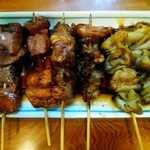 菊乃家本店 - レバ、ナンコツ、シロ