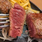 ブロンコビリー - 生感は気にならない、良い焼き加減で柔らかい