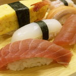 ランチ　本日の日替わり握り・１，２６０円