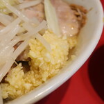 ラーメン二郎 - ニンニク少し