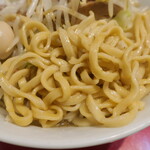 ラーメン二郎 - 麺